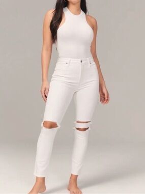 Abercrombie & Fitch White High-Rise Distressed Skinny Jeans